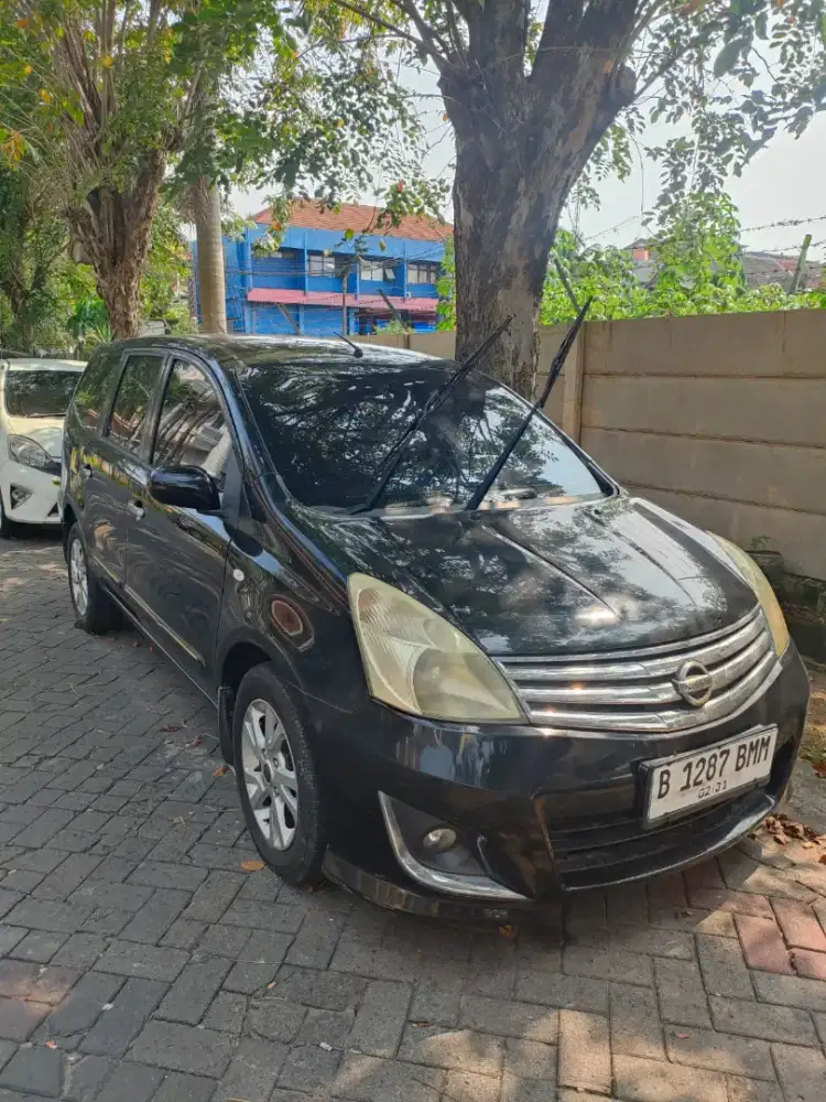 Nissan Livina 2013 Bensin