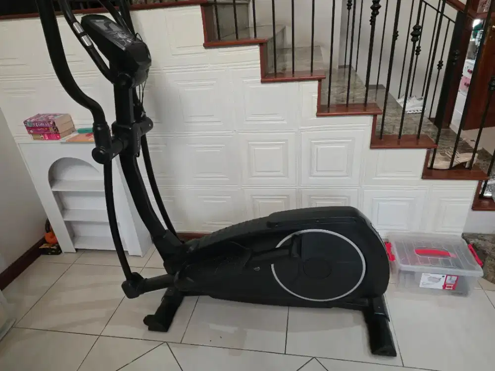 Alat fitnes strider