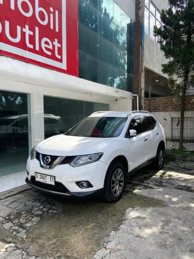 Nissan X-Trail 2.5 AT 2014