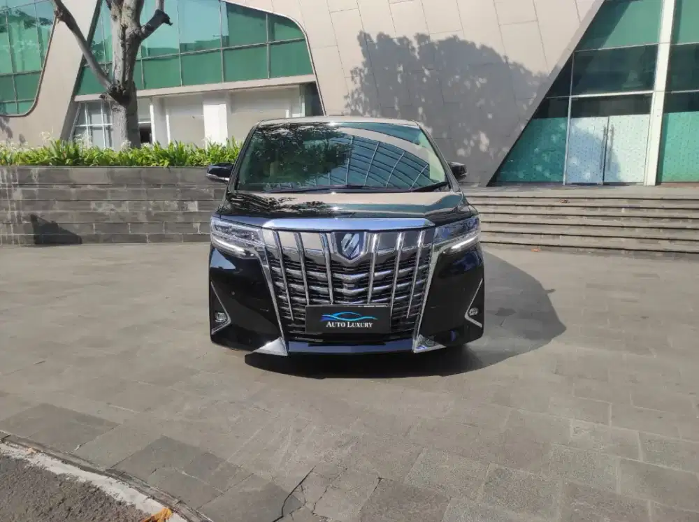 ALPHARD 2.5 G ATPM 2023 BLACK ON BEIGE