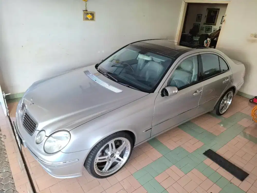 Mercedes E240 W211 Avantgarde
