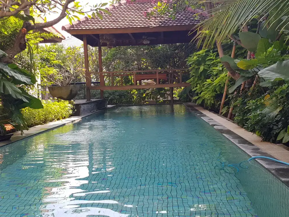 Luxurious house @ Mayjend sungkono, surabaya barat