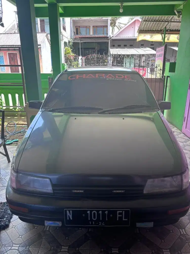 Di jual Mobil Daihatsu Charade Classy