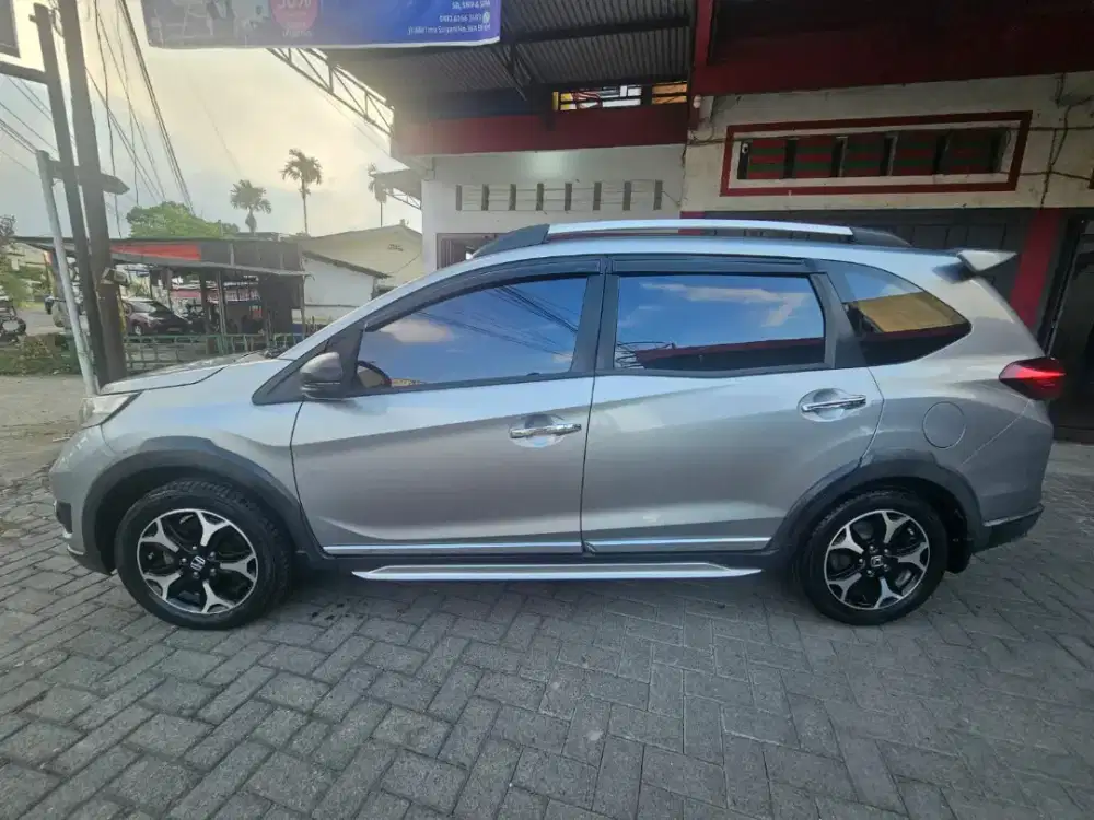 Honda BRV E Prestige Tahun 2016