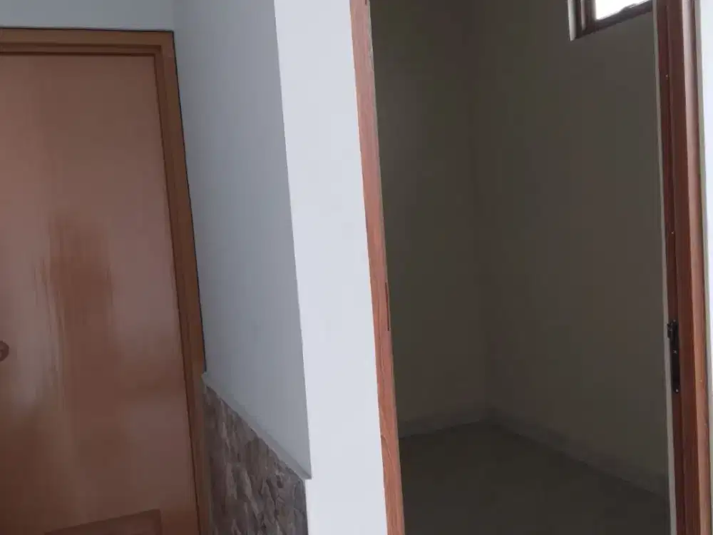 Dijual Rumah di Perumahan Bulevard Hijau - Kota Harapan Indah