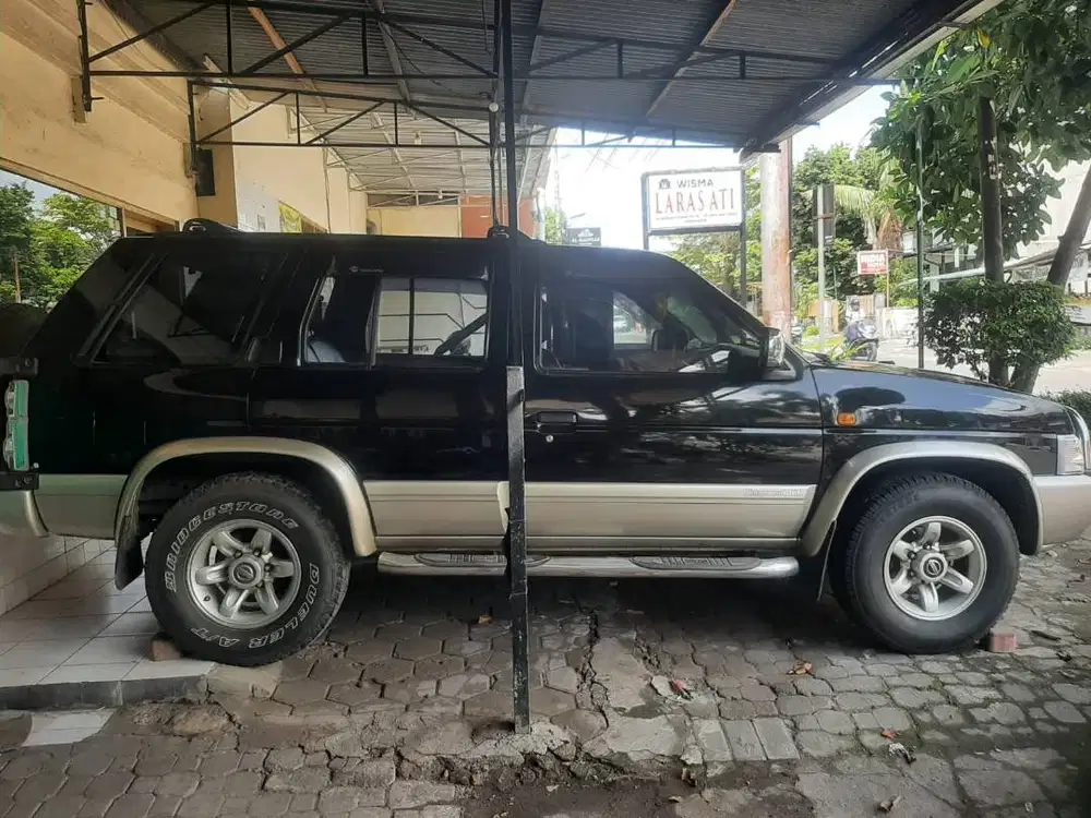 Terrano kingsroad K1 bensin manual AB Bantul An sendiri 2003