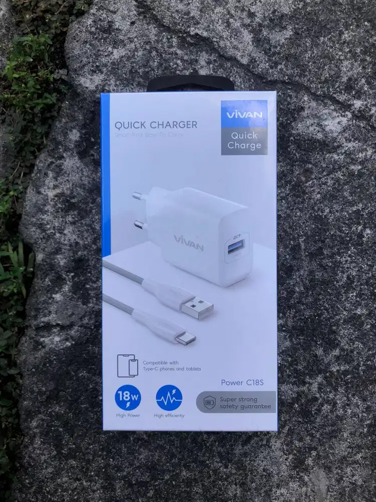 Vivan Power C18S Charger Set 18W USB-A With Type-C Cable