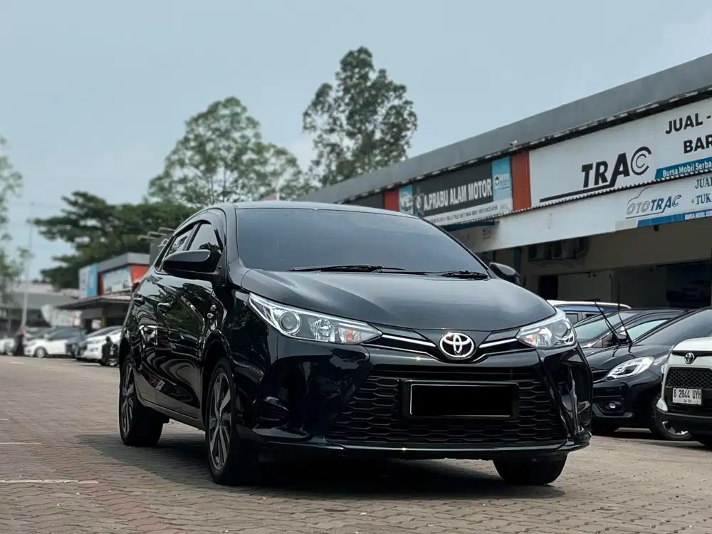 TOYOTA YARIS G 1.5 AT MATIC 2021 HITAM