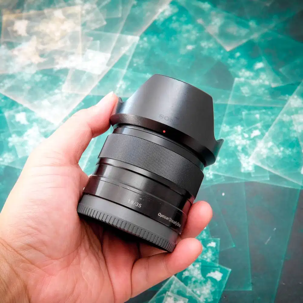 Sony 35mm F1.8 OSS. Fullset mulus