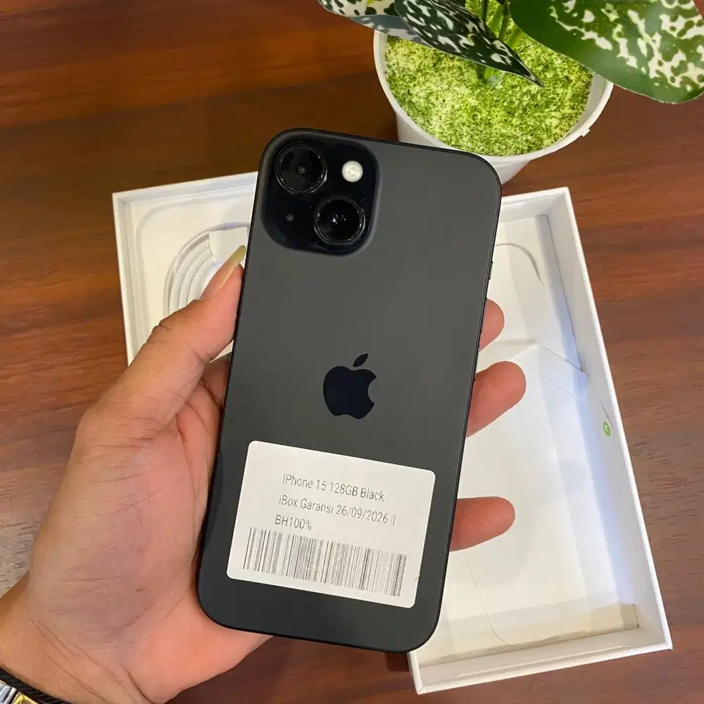 iPhone 15 128GB Black iBox Garansi On 26 September 2026