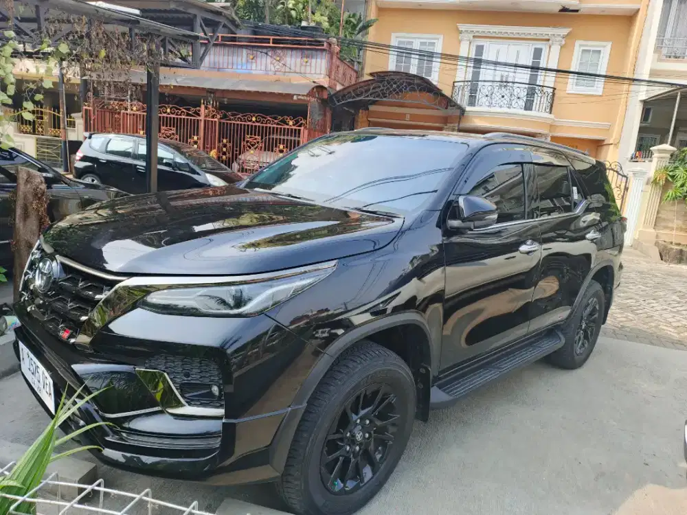 FORTUNER 2.8 GR SPORT