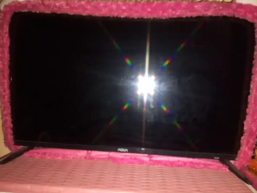 Tv merk aqua 32 inch 1.500.000 bisa nego