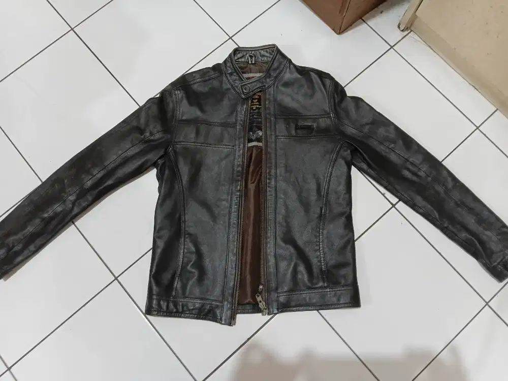 jaket kulit domba premium garut merk mgee ukuran M
