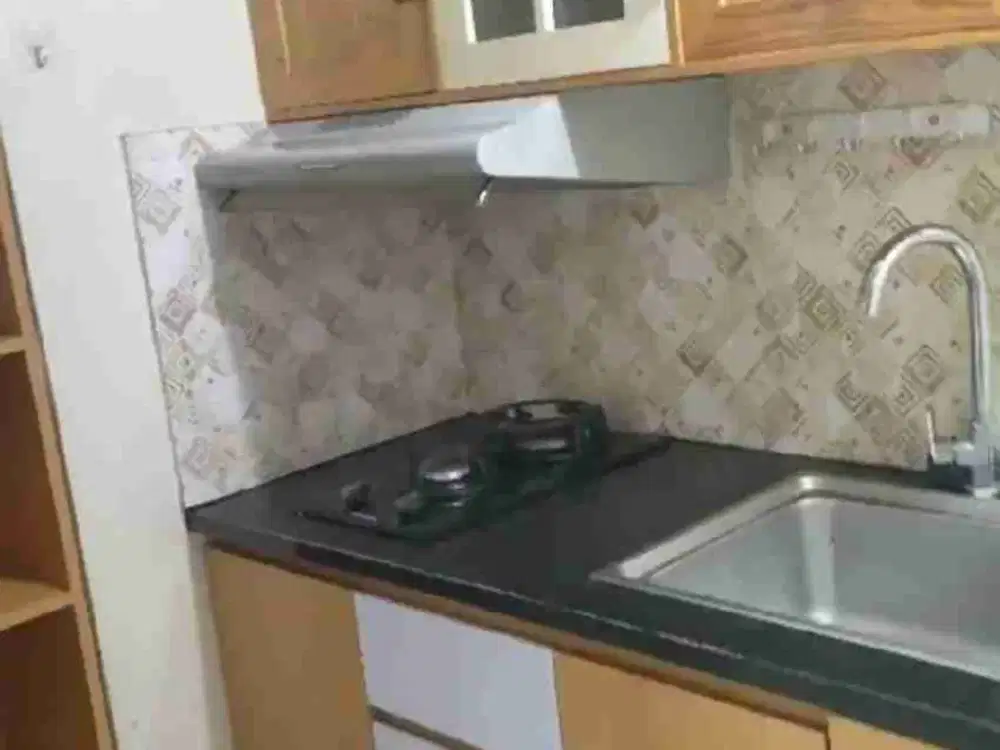 Dijual murah apartemen 2 br full furnished di summarecon bekasi