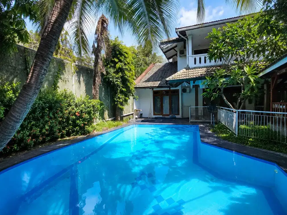 Harga Turun! Rumah Exclusive Kemang – Lingkungan Tenang & Prestisius
