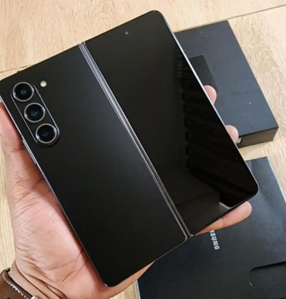 Samsung Galaxy Z Fold5 Ram 12Gb/512Gb lengkap