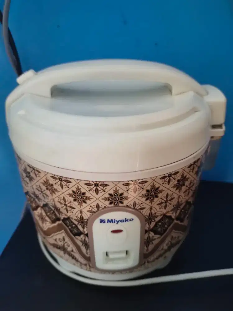 Rice cooker 0,6 L