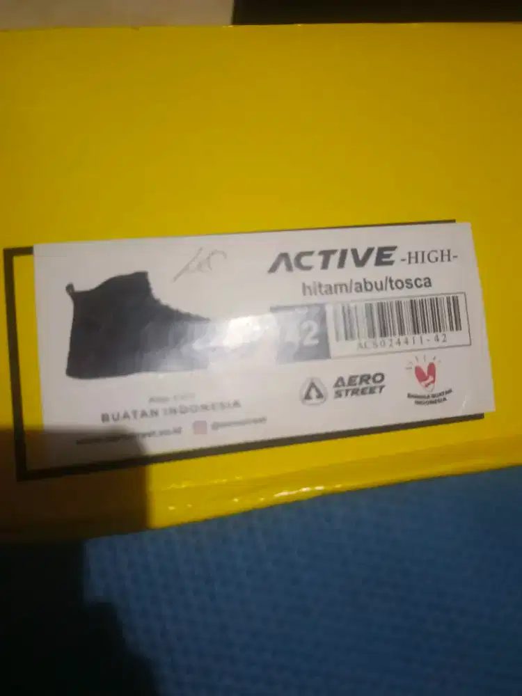 Jual sepatu Aerostreet high active size 42