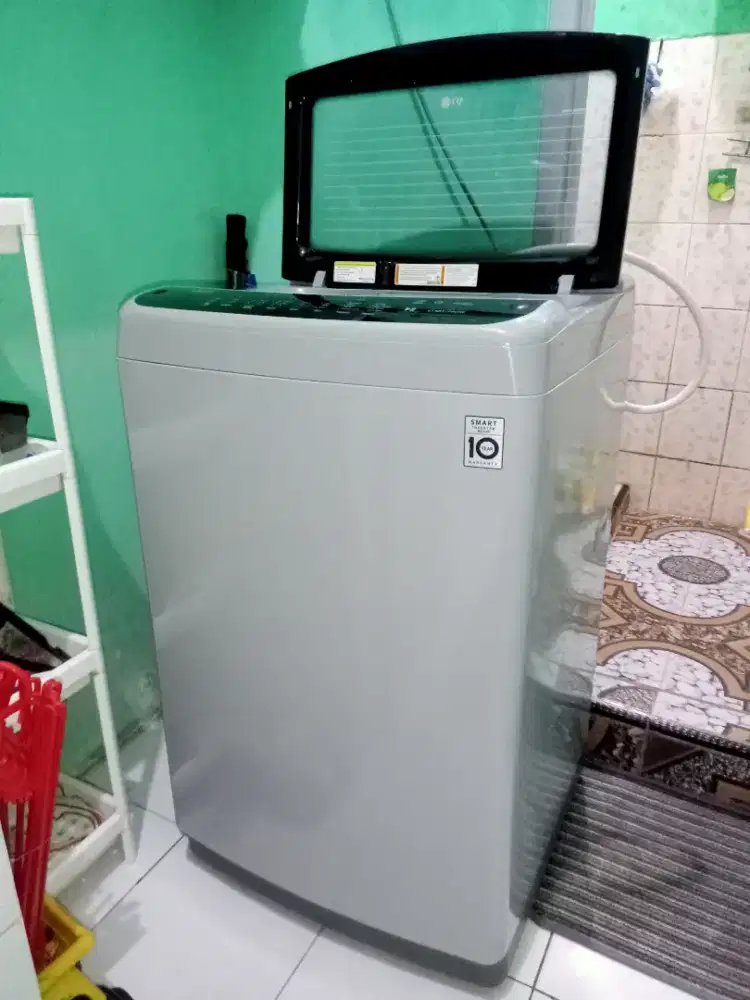 Mesin Cuci LG Smart Inverter Turbo Drum 9 kg