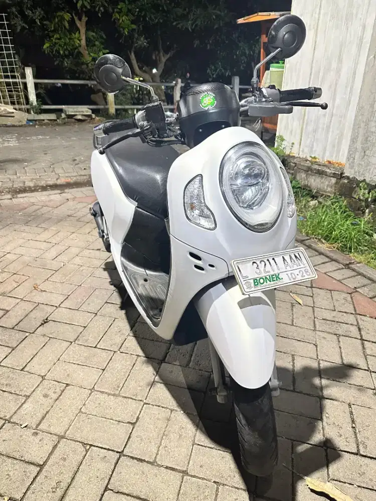 BU jual scoopy 2021 lengkap mati pajak plat hidup