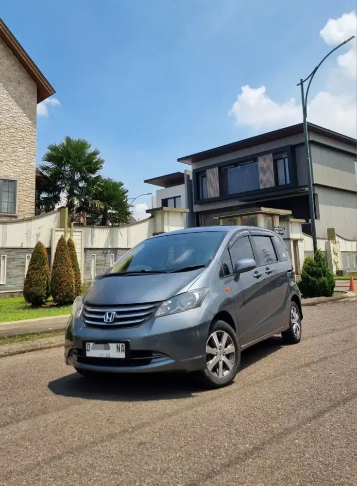 TDP 13 JT!! MPV DARI HONDA! FREED E PSD MATIC 2009 TERAWAT & ORIGINAL