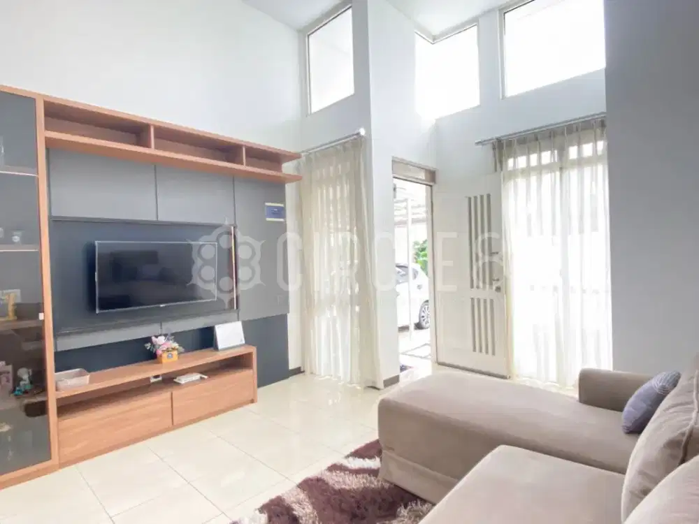 Bikin Betag! Rumah Tinggal Di Kawasan Beken Kota Baru Parahyangan, Bandung