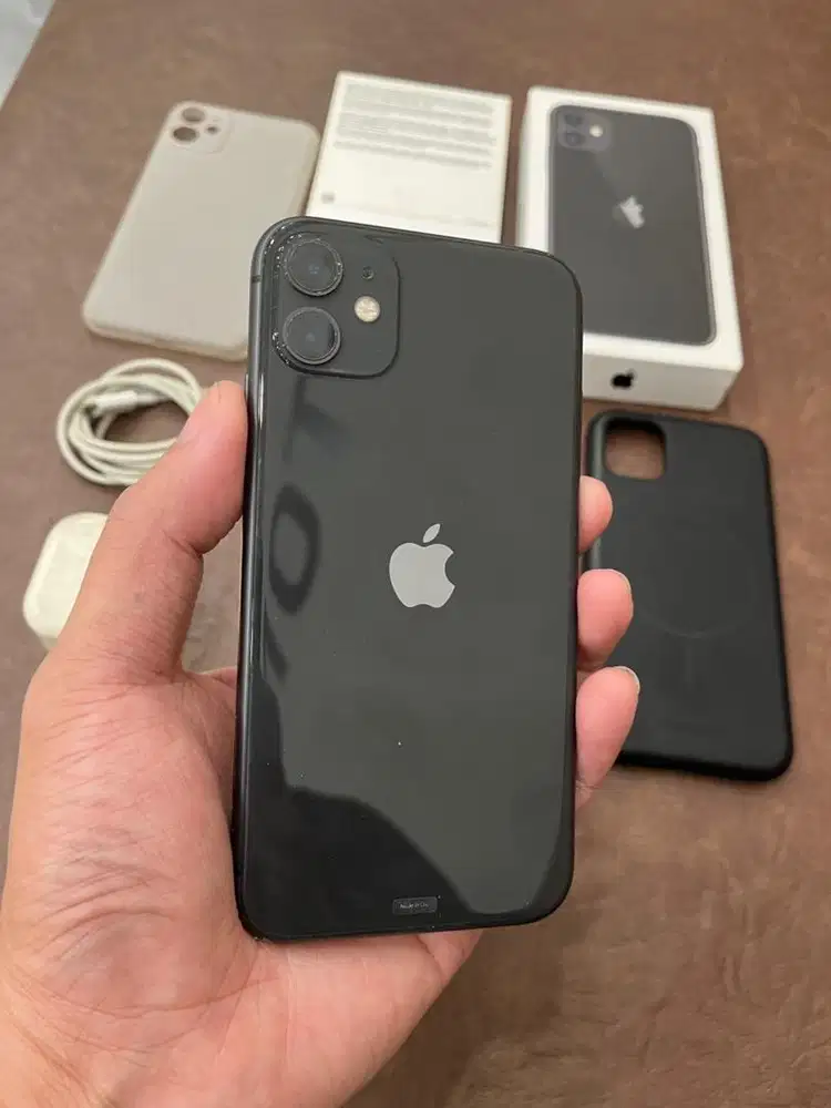 Jual cepat iPhone 11 128GB iBox resmi original