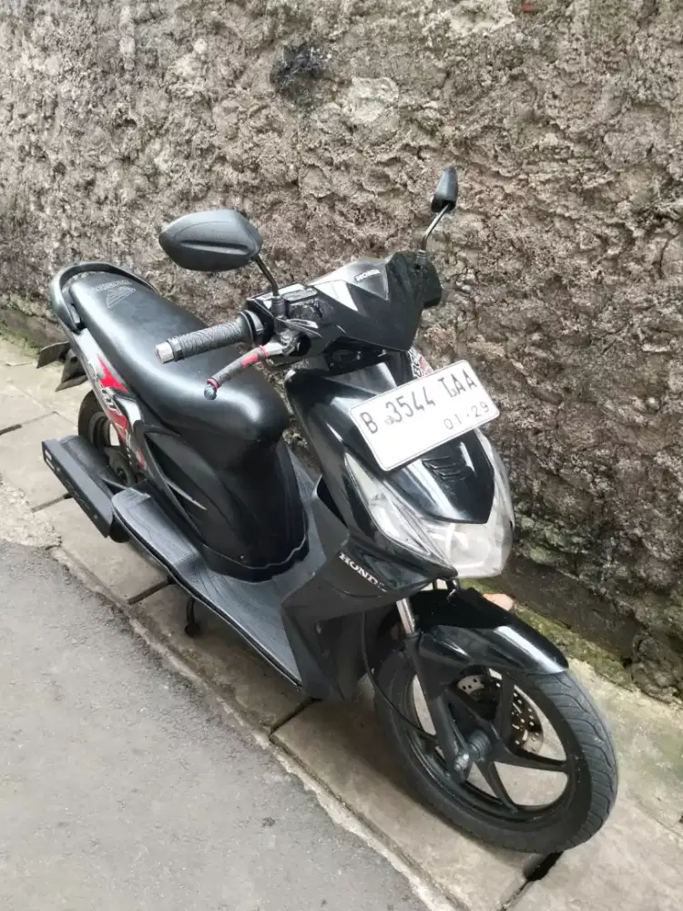 Jual cepat beat karbu 2010 , Lengkap