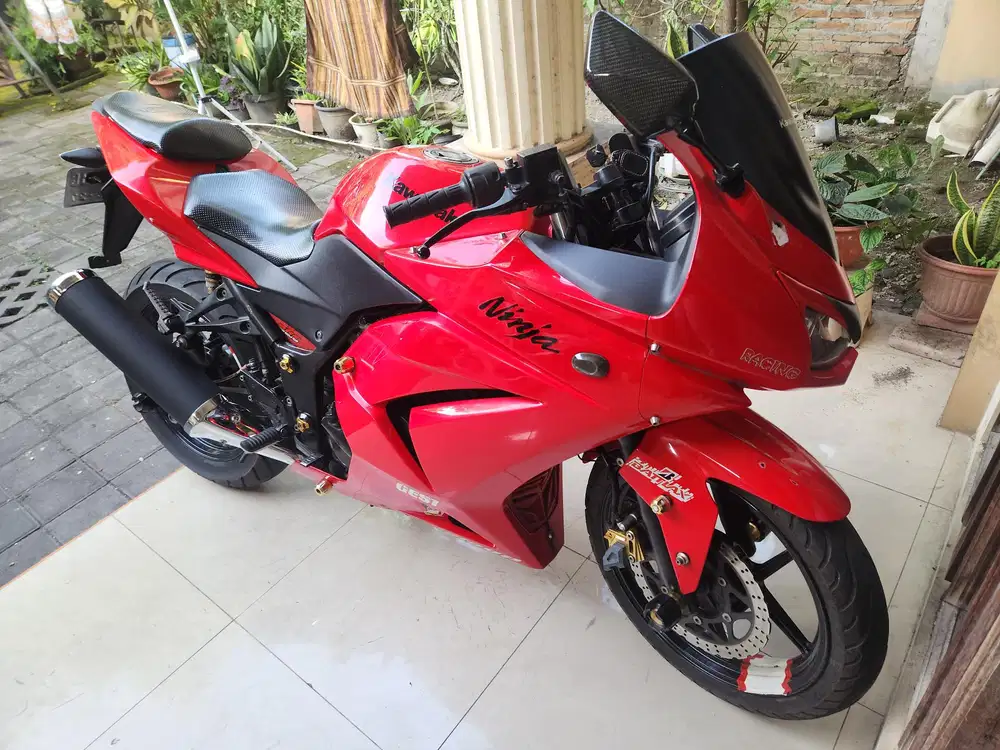 Ninja 250 cc merah 2011 apik pajak baru gbm