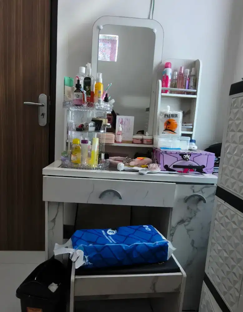 Meja rias Murah