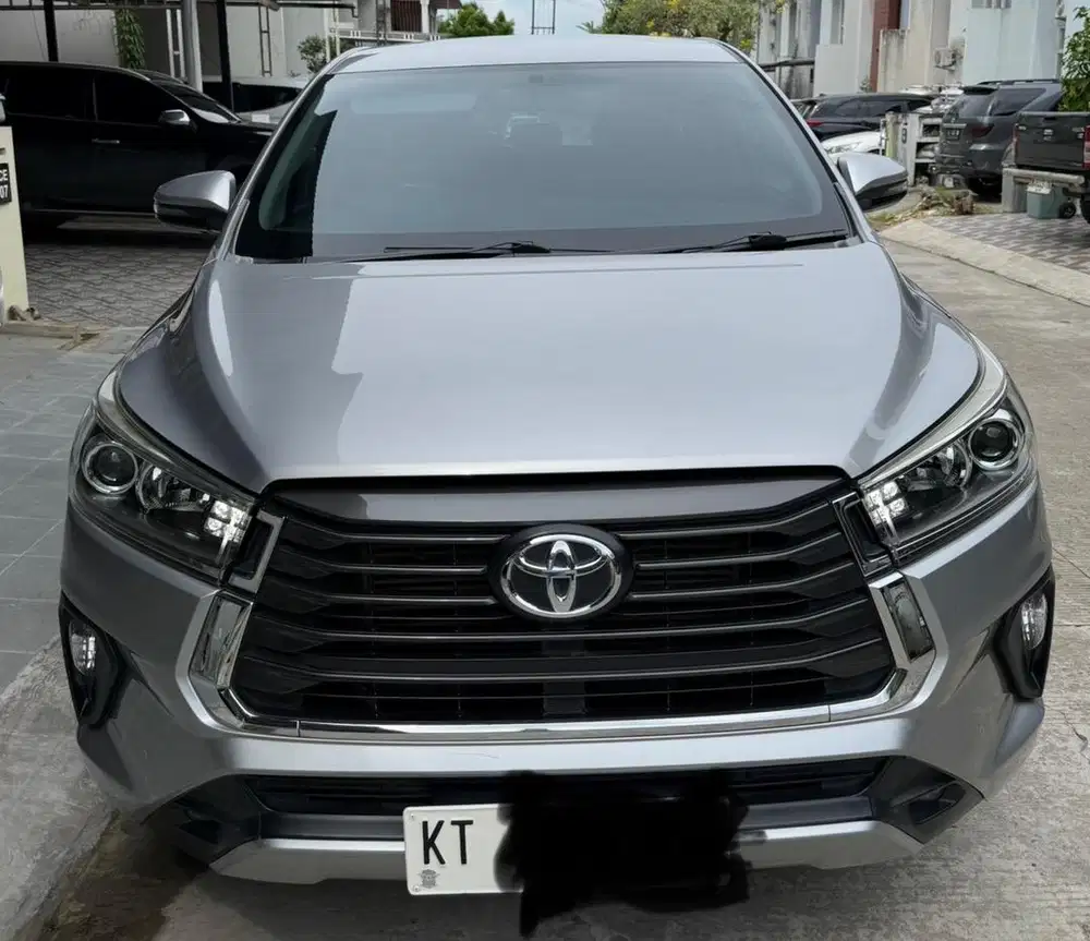 Toyota inova reborn V AT 2022