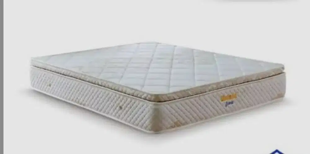 Uniland tipe pillow top