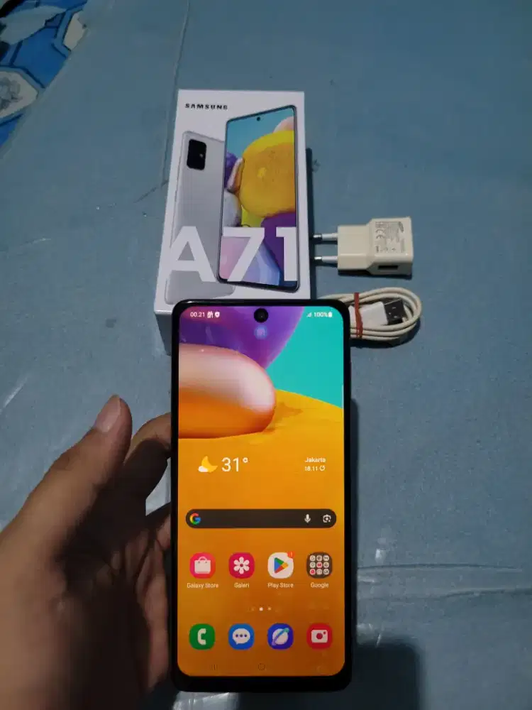 Hp Second Murah RAM 8/128 GB SAMSUNG A71 FULLSET MULUS SILVER