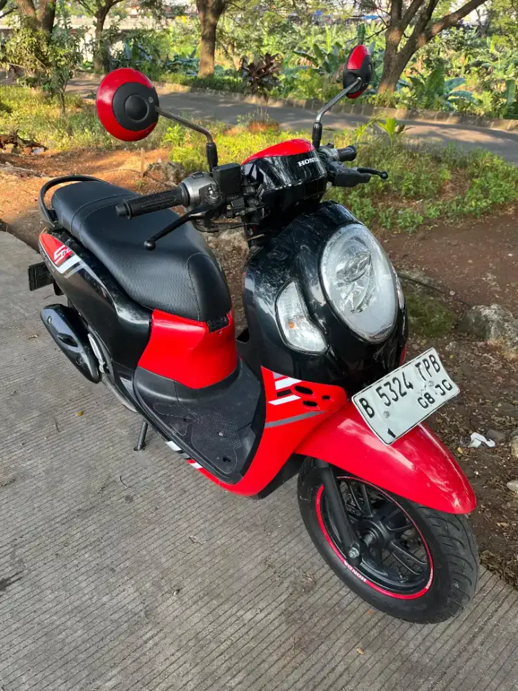 Scoopy ss lengkap tahun 2023
