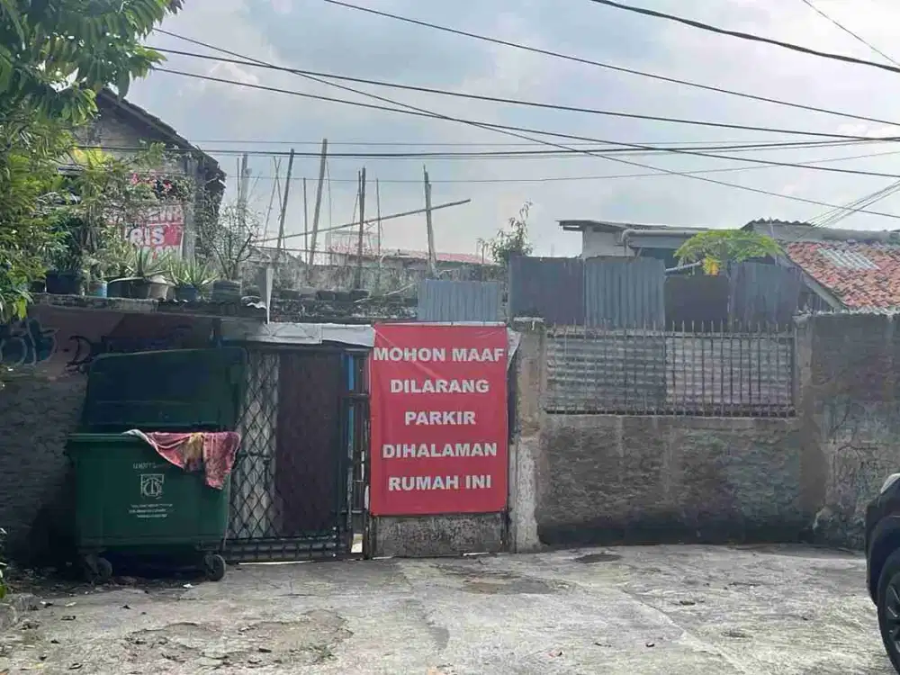 Dijual/Disewa Kavling/rumah tua di Jl Jendral Ahmad Yani Raya, Utan Kayu Selatan, Matraman, Jakarta timur.