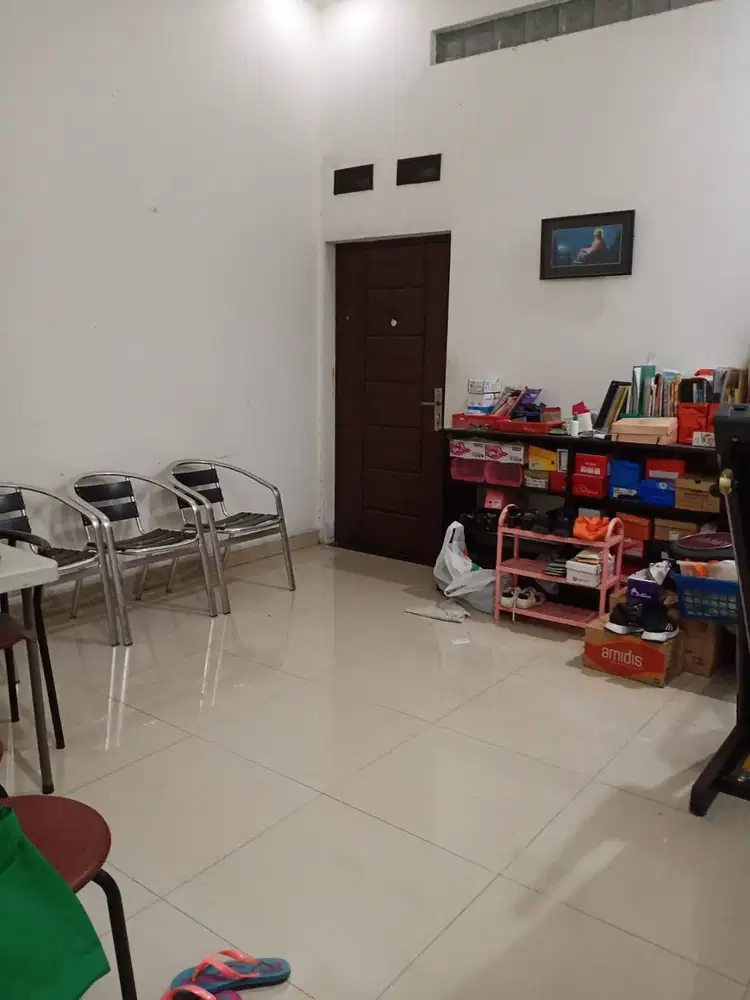 Rumah Strategis Cocok Untuk Usaha Siap Huni Taman Holis Indah Bandung