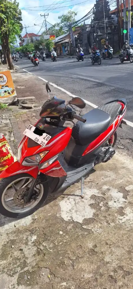 Di jual motor vario 2010