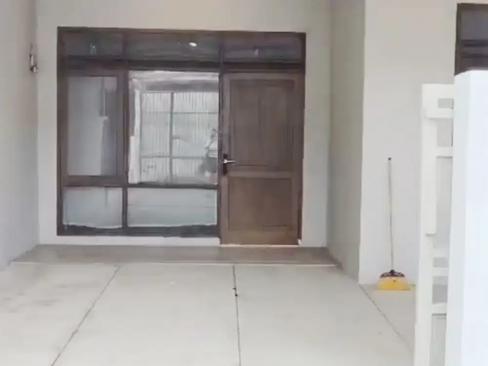 DIJUAL RUMAH 1,5 LANTAI SIAP HUNI DI TAMAN HOLIS INDAH (THI) BANDUNG