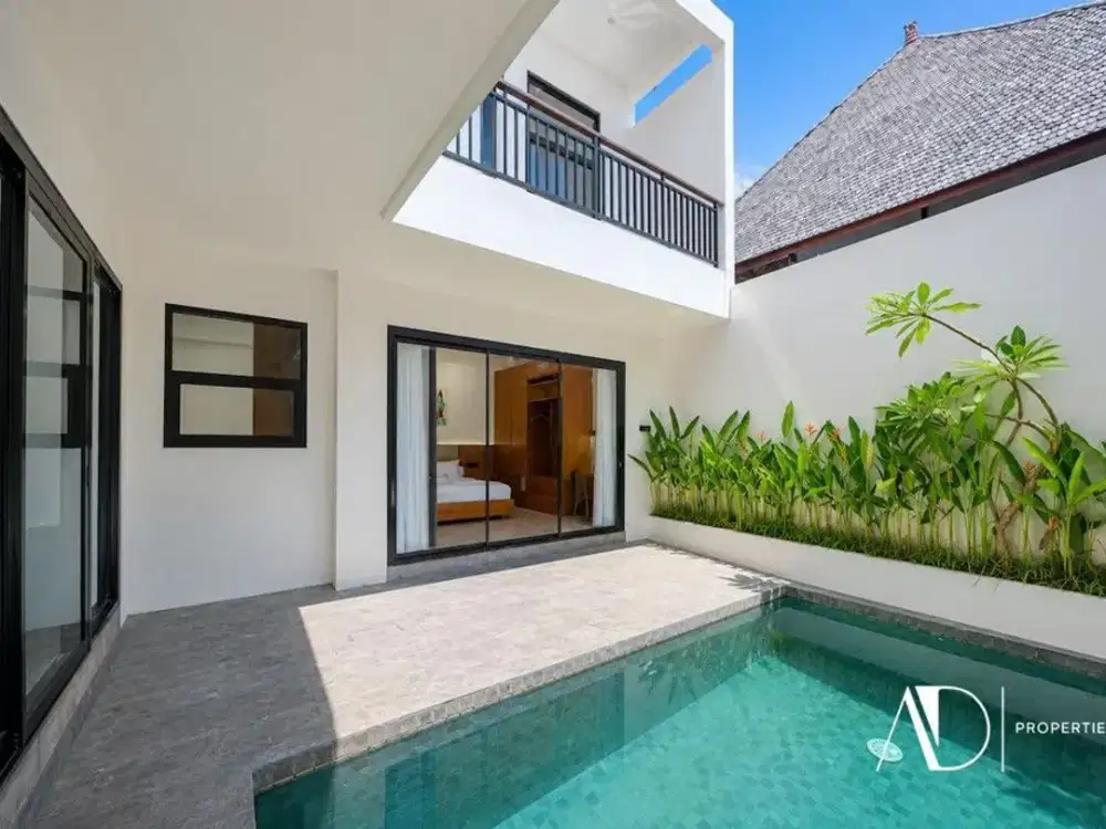 FREEHOLD | MODERN 3-BEDROOM VILLA WITH ROOFTOP RICE FIELD VIEWS - CANGGU