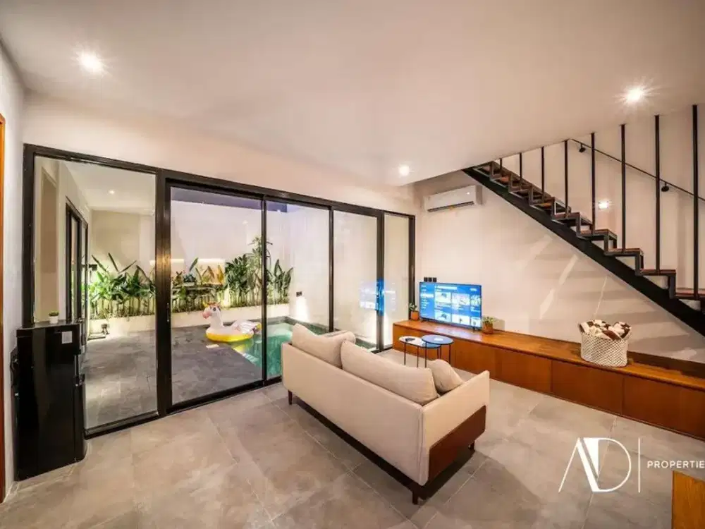FREEHOLD | MODERN 3-BEDROOM VILLA WITH ROOFTOP RICE FIELD VIEWS - CANGGU - Thumbnail 4