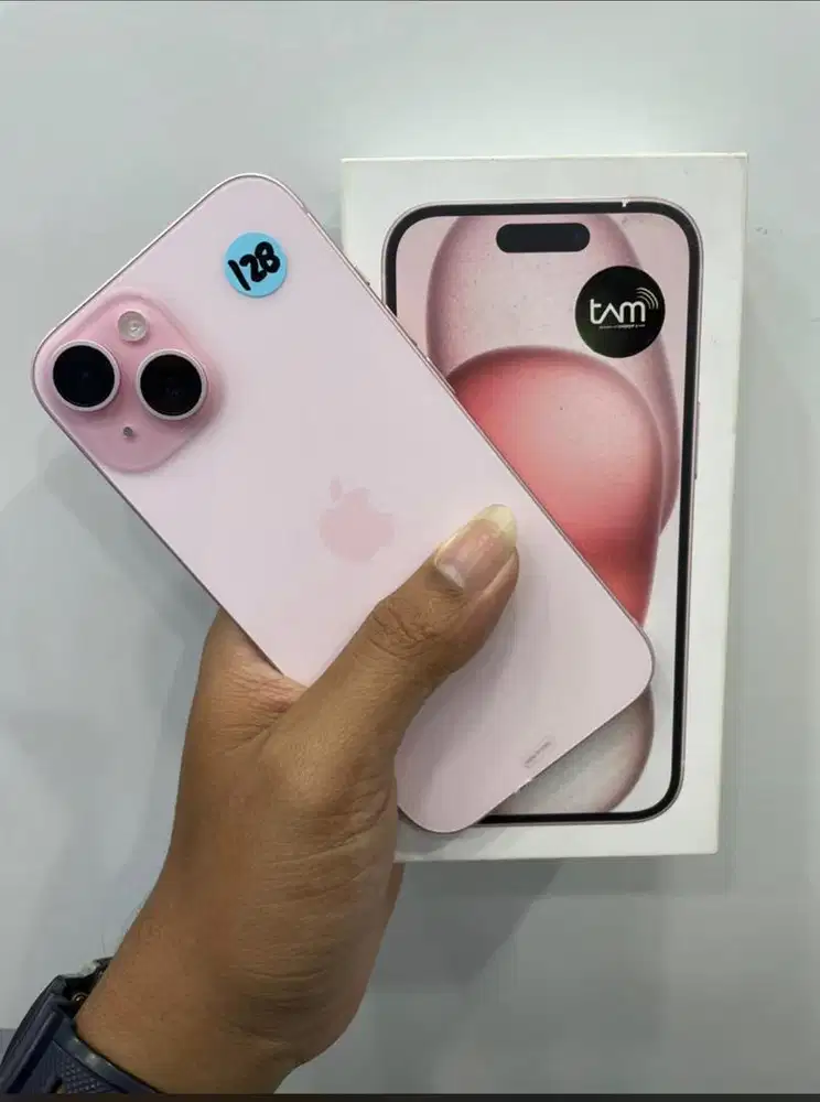 Iphone 15 128 gb ibox ori fullset bisa tukartambah dan kredit