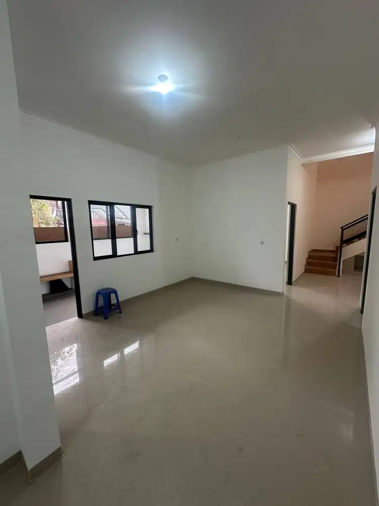 Rumah Bagus Terawat Bersih Siap Huni Hoek Taman Rahayu 2 Bandung