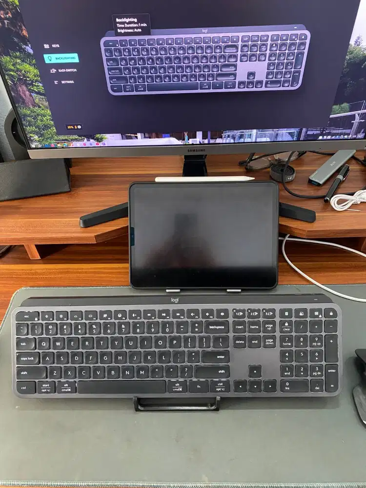 Keyboard Wireless Logitech MX Keys S Ori – Mulus, 1 Tahun Pakai