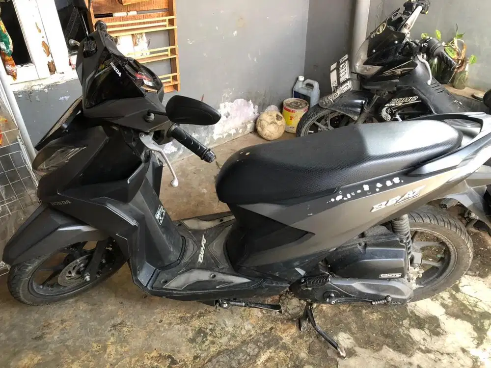 Honda beat deluxe th 2024 cbs iss