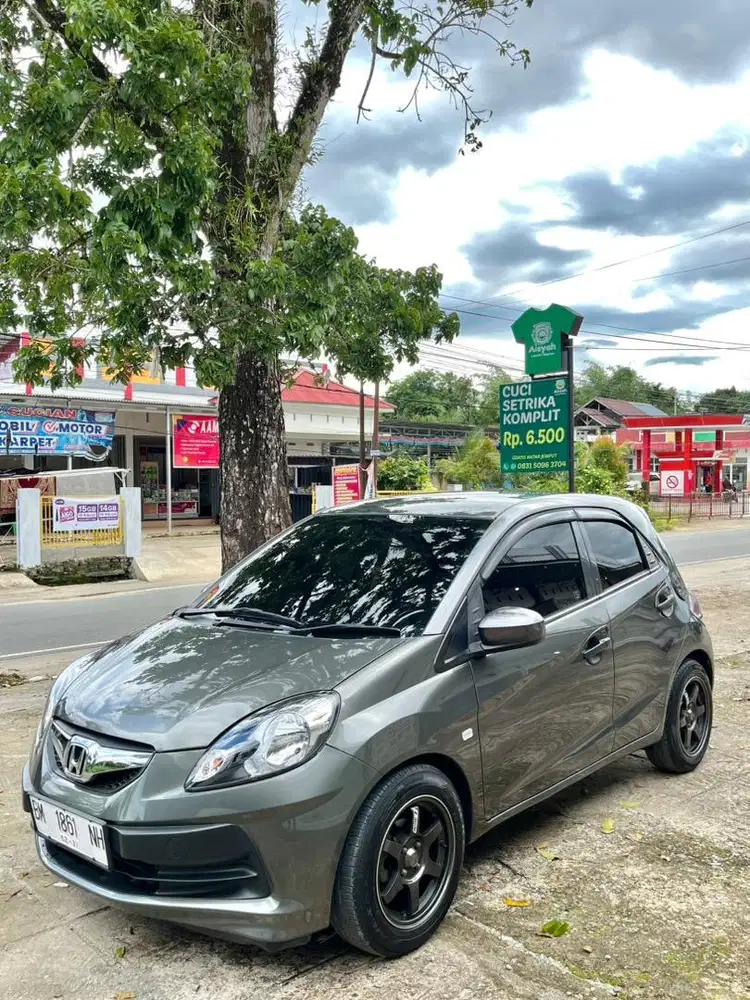 Brio tipe A manual tahun 2014 ganteng surat lengkap