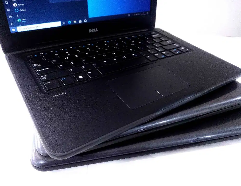 Laptop murah Dell Latitude 3380 Intel Core i5