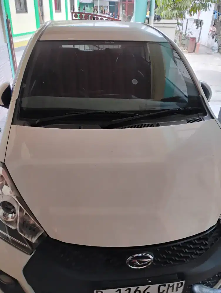 Daihatsu sirion 2015 AT