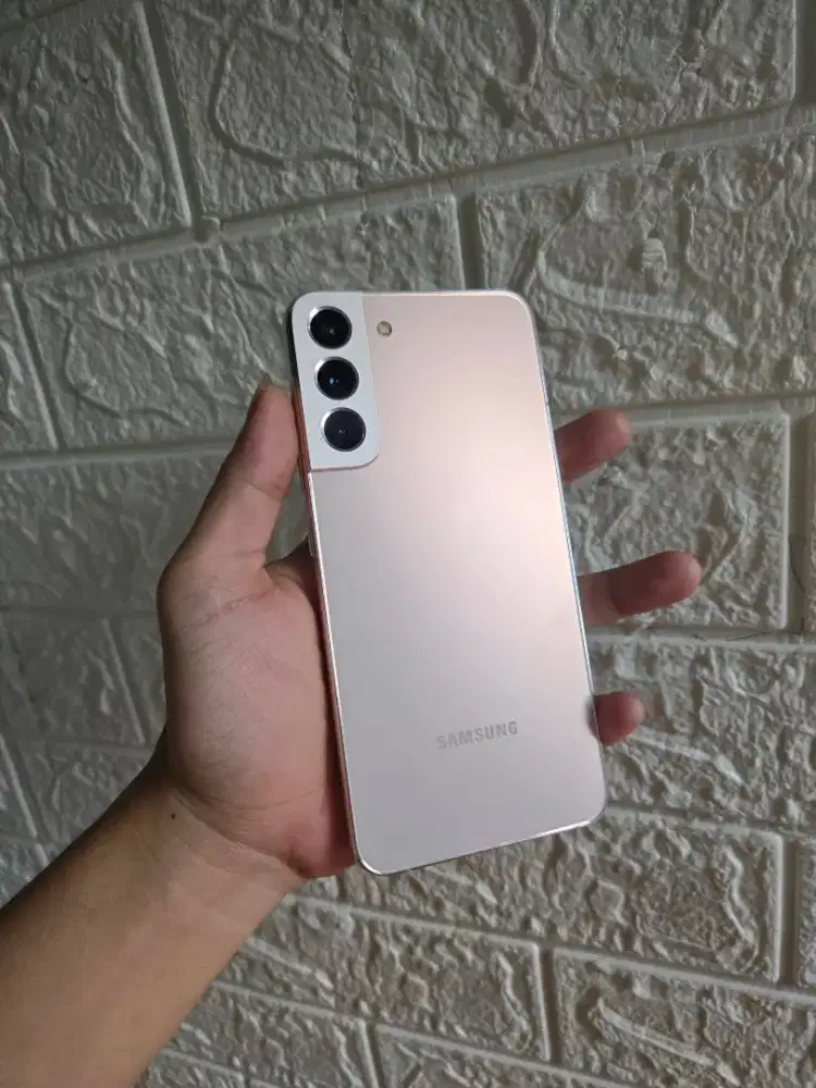 SAMSUNG S22 PLUS 5G 256GB PINKGOLD RESMI SEIN (-garis aja)