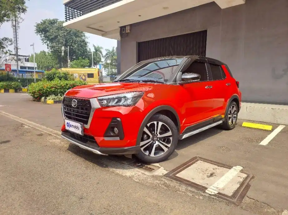 LOW DP Daihatsu Rocky 1.0 R ADS Two Tone Bensin-AT 2021 JES