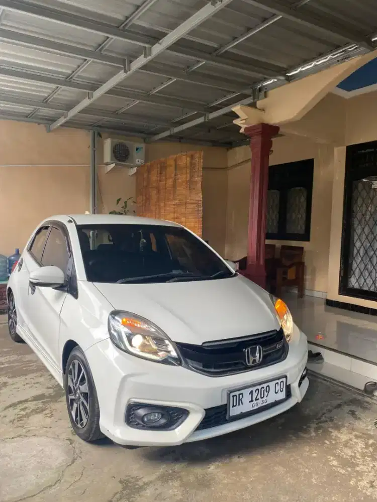 FOR SALE HONDA BRIO RS 2017